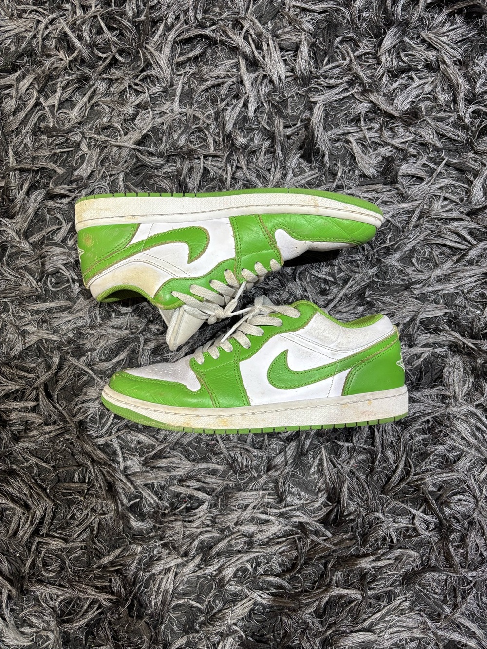 Men's Size 8 Nike Air Jordan 1 Lows Green & White Colorway